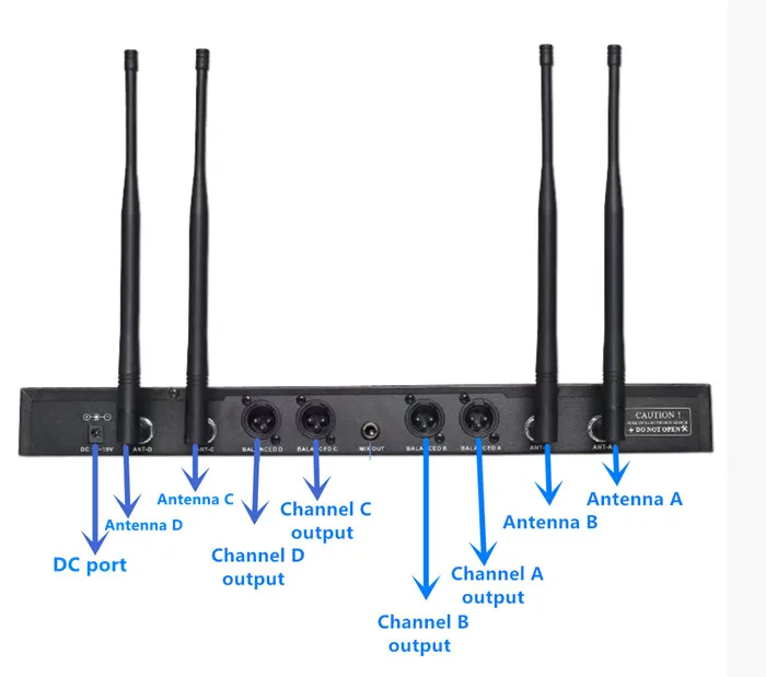 TKG 4 canali apparecchiature audio karaoke cuffia lavalier concerto all'aperto Microfono wireless senza fili sistema uhf professionale