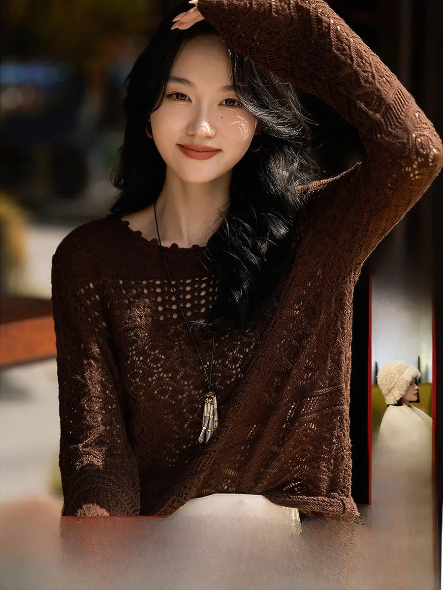 

Artistic Hollow Knitting Love Letter Sle Women's Sweater Breathable Casual Faion Long Sve round Ne Design Xhange