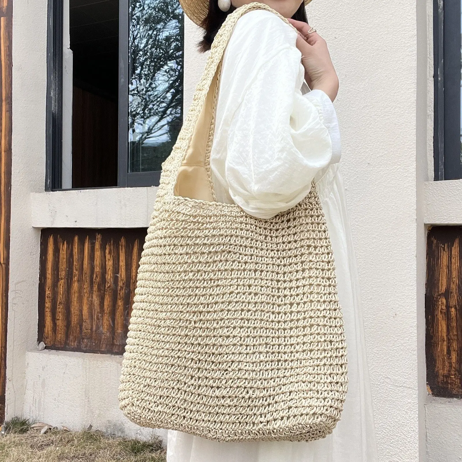 

NEW Fashion Straw Women Shoulder Bags Paper Woven Female Handbags Large Capacity Summer Beach Straw Bags Casual Tote Purses