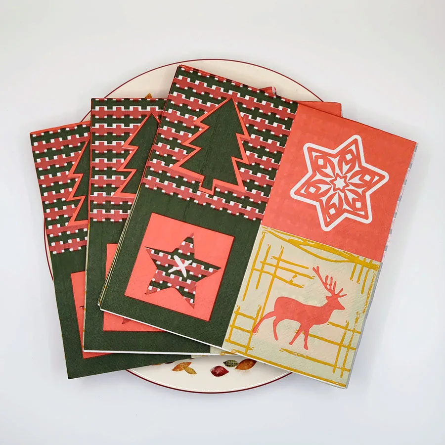 20Pcs 2Ply 33cm Christmas Themed Disposable Napkins Patchwork Reindeer Tree Star Pattern Paper Towels for Tableware Decor