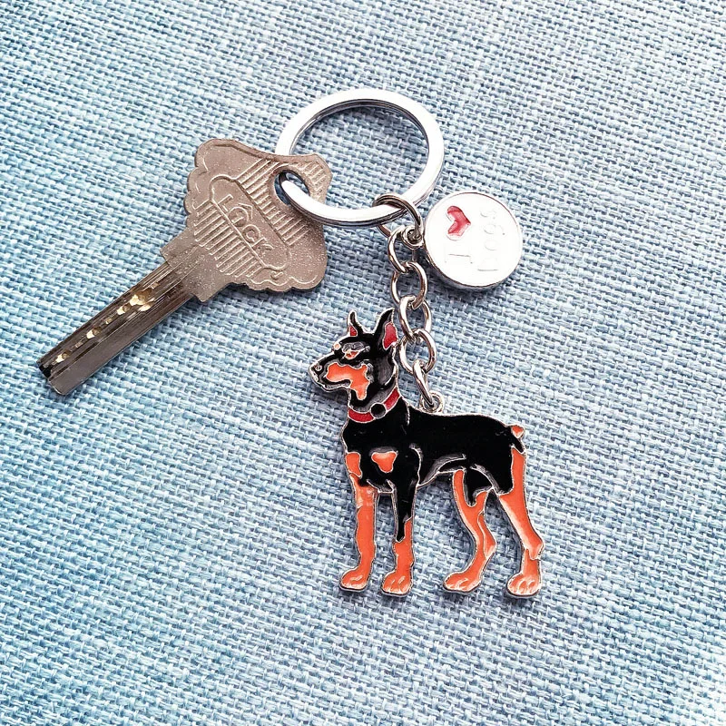 Lindo esmalte Doberman Pinscher perro llavero pata de perro llavero huellas llaveros para Mujeres Hombres bolso accesorios joyería regalo