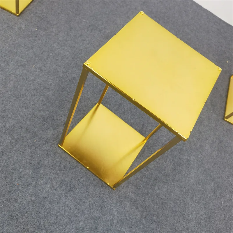 Hochzeitsbogen, vergoldeter geometrischer Blumenständer, Heimdekoration, glänzender Metall-Eisen-Rechteck-Quadrat-Rahmen, Hintergrunddekoration – Detail 5