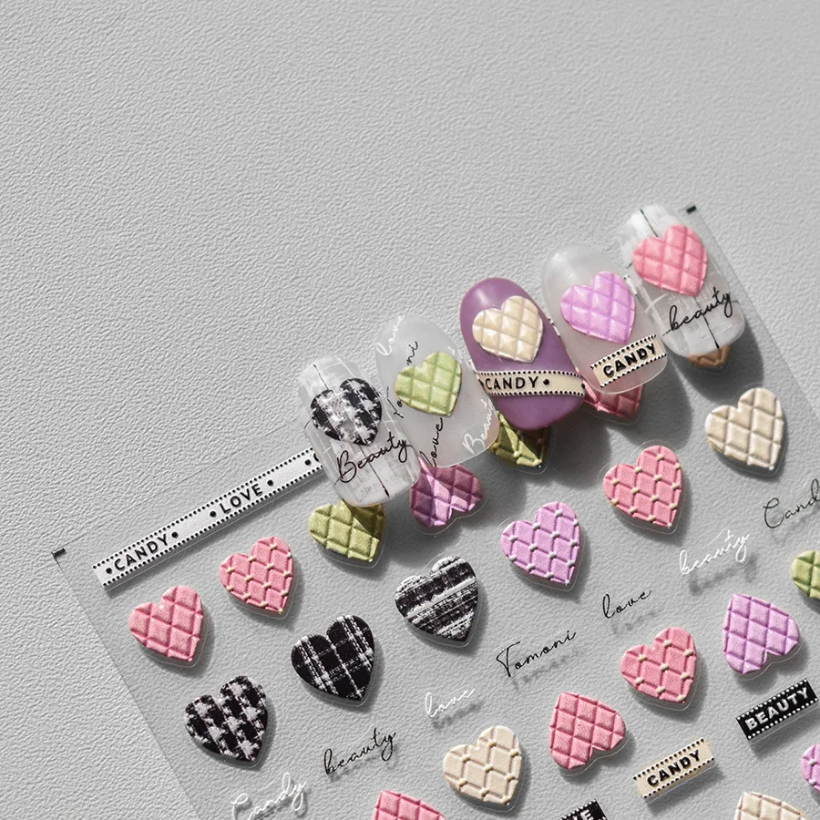 2025 클래식 겨울 CC 하트 접착 스티커 네일팁용 마텔라스 하트 릴리프 스티커 마름모 퀼팅 하트 트위드 데칼 404