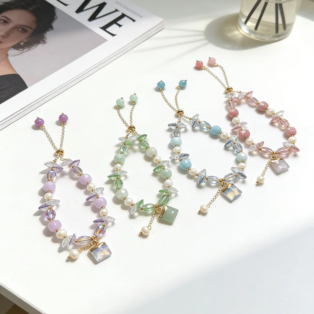 

Luxury Shiny Crystal & Freshwater Pearl Bracelet for Women Minimalist Square Pendant Drawstring Natural Stone Jewelry Gift