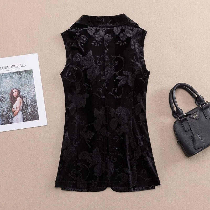 سترة جاكار مخملية ذهبية سترة للربيع والخريف قصيرة للنساء 2025 سترة جديدة بدون أكمام ملابس خارجية كبيرة الحجم w1786