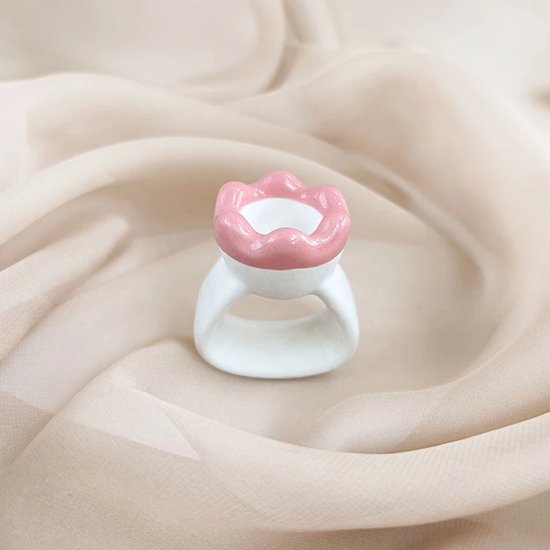 لوحة تدليك غوا شا من السيراميك لوحة تدليك غواشا على شكل حلقة لشد الجلد مدمجة مريحة للوجه والرأس والكتف والركبة