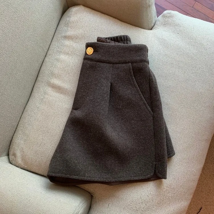 Damen-Shorts aus dicker Wolle mit weitem Bein, Herbst-Winter, neue High-Waist-Shorts, locker geschnitten, gerade geschnitten, Bootcut-Shorts, lässige Oberbekleidung – Detail 21