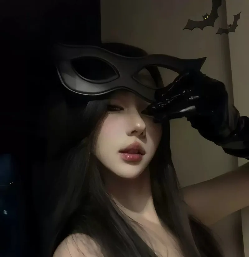 Gothic Style PU Half Face Eye Patch Halloween Cosplay Eyemask Vintage Dark Themed Party Stage Performance Photo Decor Eyewear
