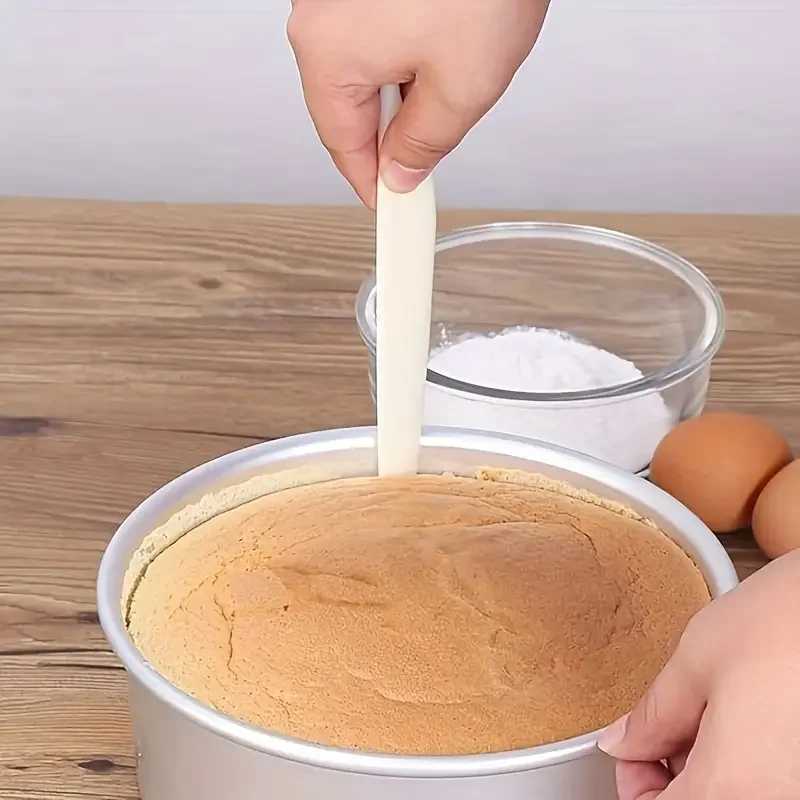 Professional Cake Peeler Scraper,Remove mold without Damaging the Cake Peeler Baking Mold Tool,Suitable for Use In Cake Shops