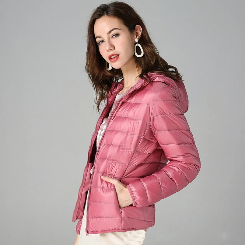 Ultra Lekka Zimowa Kurtka Damska z Białego Puchu Kaczego Lekka Ocieplana Kurtka Damska Wyszczuplająca 6XL 7XL 8XL Dziewczęca Kurtka z Kapturem 2025 Z1