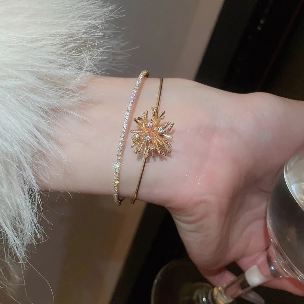 الزركون زهرة واسعة مفتوحة الإسورة الذراع الكفة أوروبا النمط الأمريكي زهرة الكفة أساور مجوهرات اكسسوارات الذهب والفضة