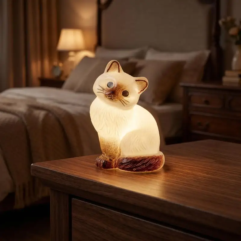 Miniature Noctilucent Cute Siamese Cat Kitten: 10pcs Micro Landscape Ornaments Decoration Room Desk Accessories