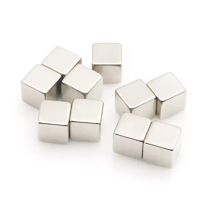 3x3x3 4x4x4 5x5x5 Starke Quadratische Magnete für Kühlschrank, DIY-Projekte, Büro-Kühlschrankmagnete Mehrzweck-Magnethaken Push-Pin