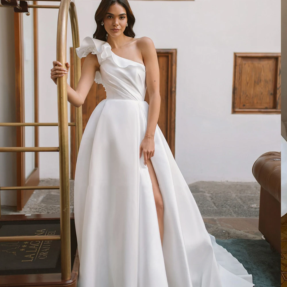 Robe De mariée asymétrique épaule dénudée, sans manches, à volants, ligne a, fente haute, dos nu, romantique, personnalisée sur mesure