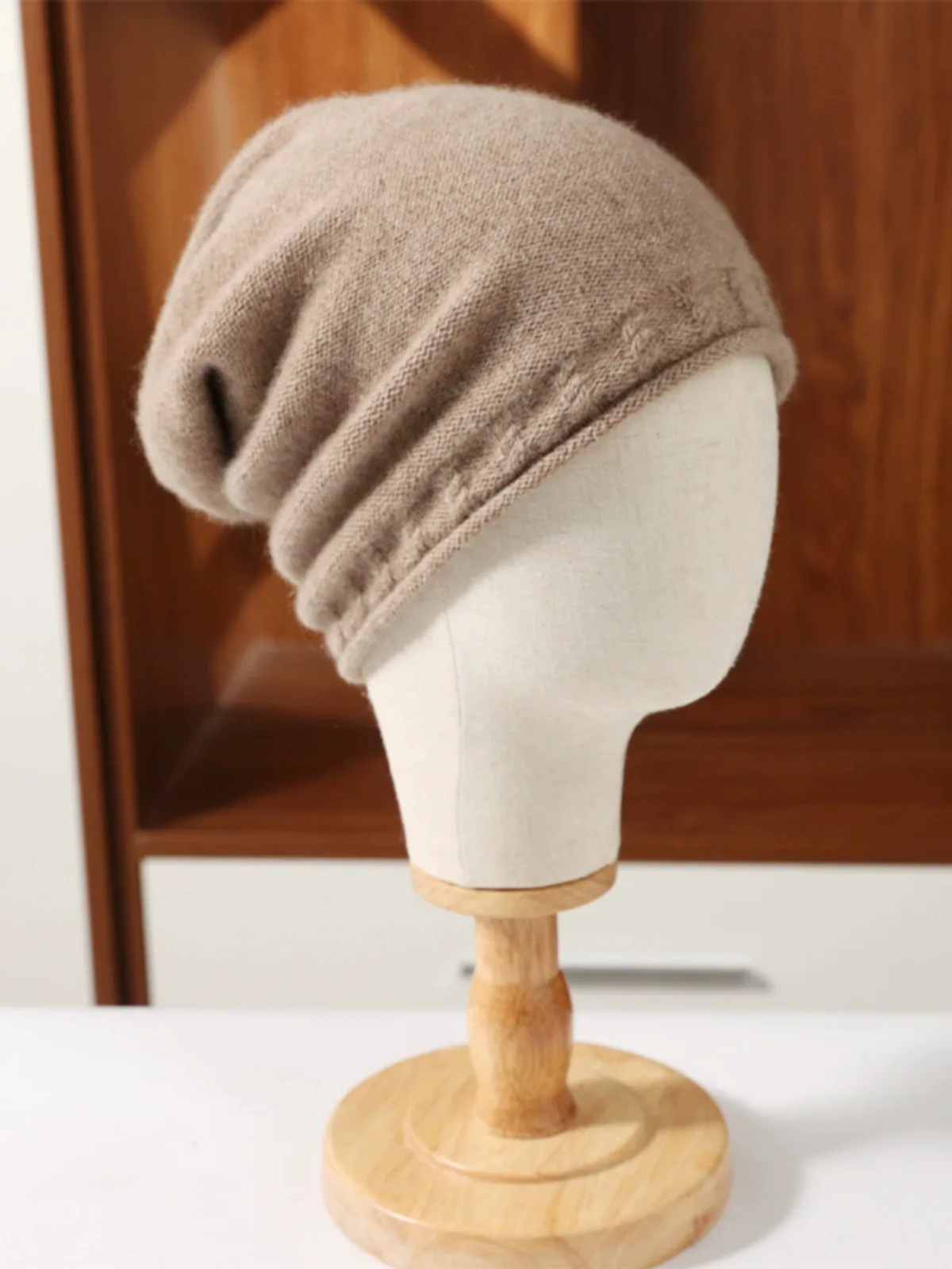 Gorro de malha de lã pura ex algemado simples sle outono inverno torção flor preguiçoso sle camere chapéu feminino sle