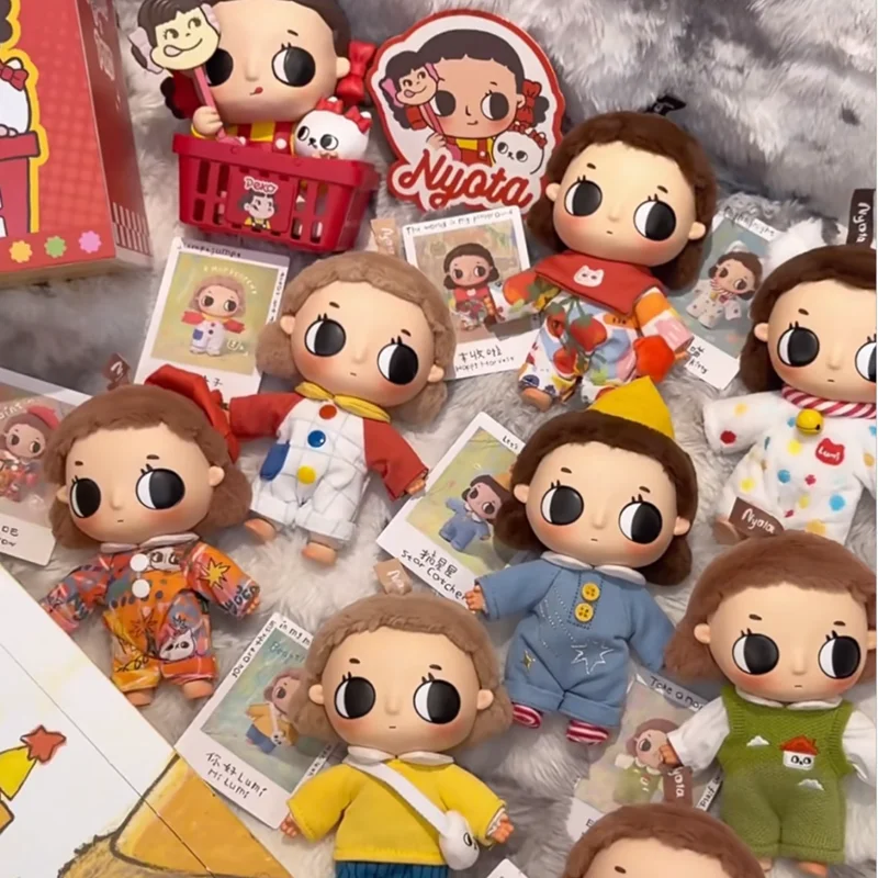 

Genuine POP MART Nyota Little Moments Series Blind Box Spring Outing Anime Figure Goodnight Kitty Mystery Box Model Ornament