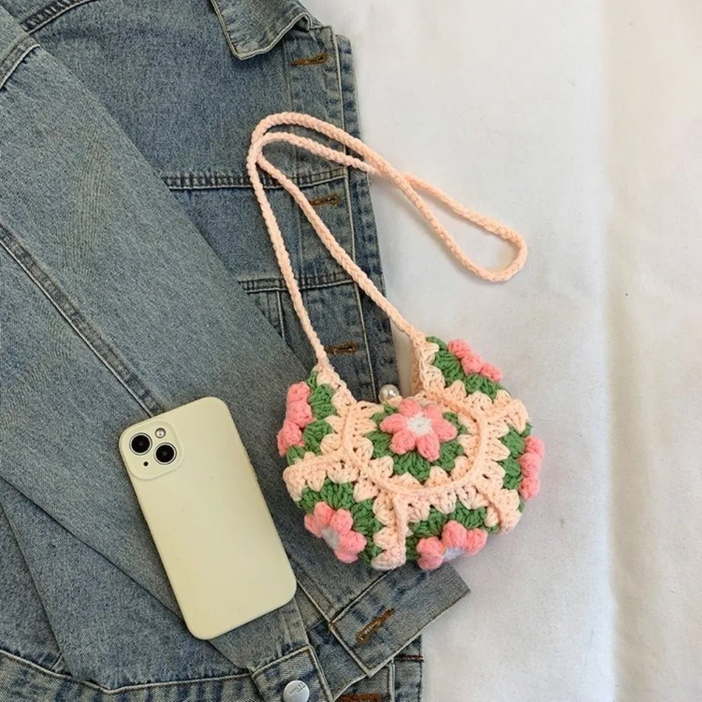 

Handmade Crochet Grandmother Grid Flower Shoulder Bag Fresh Sweet Creative Personality Crossbody Bag Puff Flower Woven Women Bag