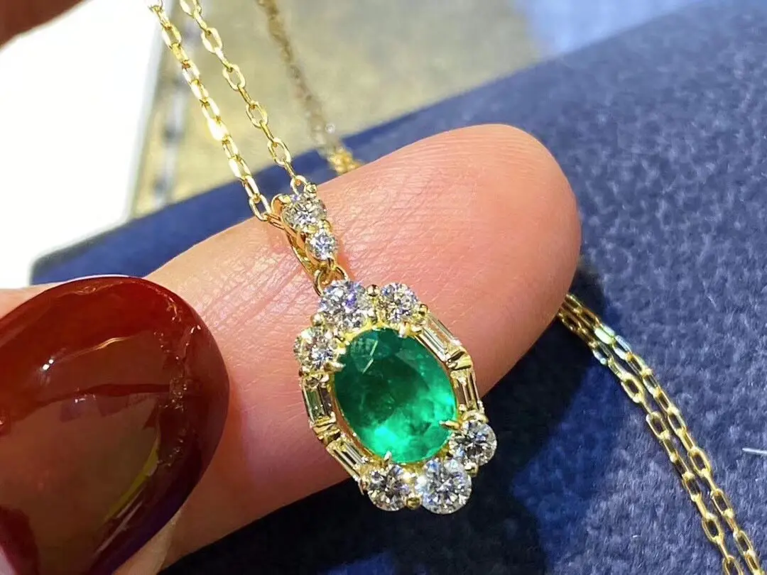 925 Silver 5 * 7mm Natural Emerald Pendant Collarbone Chain  Gorgeous  Romantic Noble Exquisite and Valuable