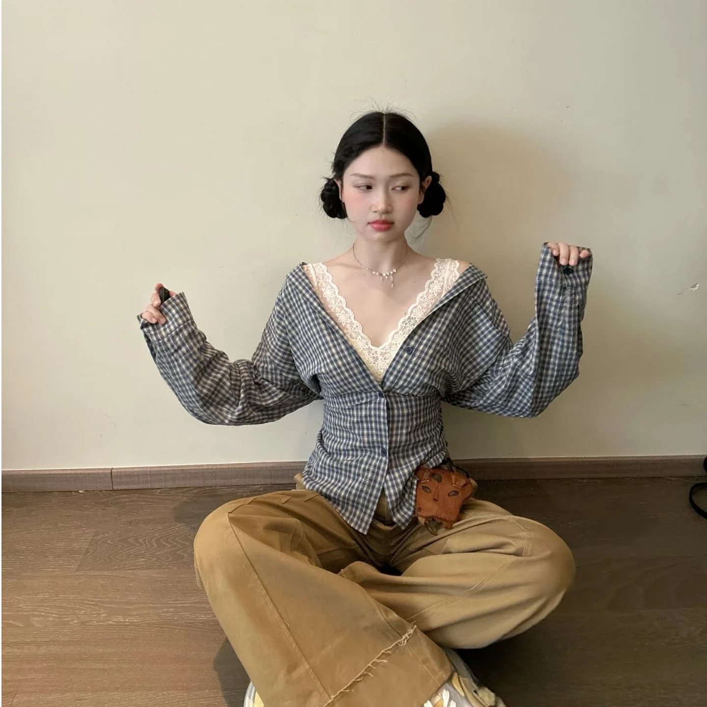 

Vintage Plaid Loose Long-sleeved Shirt Women's Spring Atmosphere Stacked Wear Sunscreen Shirt Jacket Top