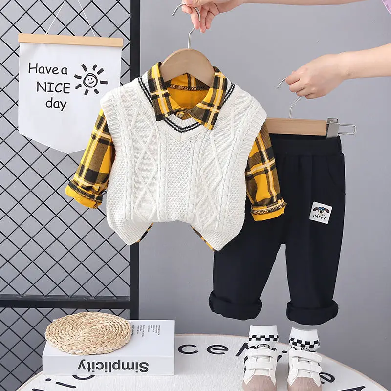 Kids Girls Boys 3pcs Clothing Sets Cartoon Spring Children Sweater Vest Hoodies Pants Tracksuits Kids Clothes Sport Suit 3 ages