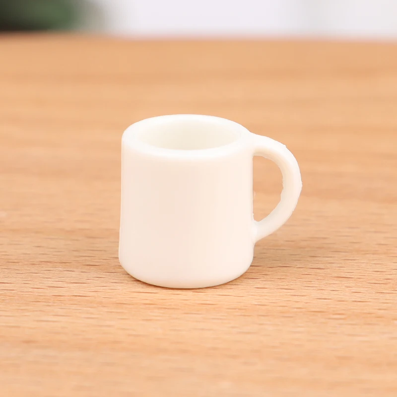 Taza en miniatura de casa de muñecas para niños, taza blanca de agua/bebida, taza de té, modelo de juego de simulación, juguete, accesorios de decoración de casa de muñecas, 4 piezas por juego, 1:12