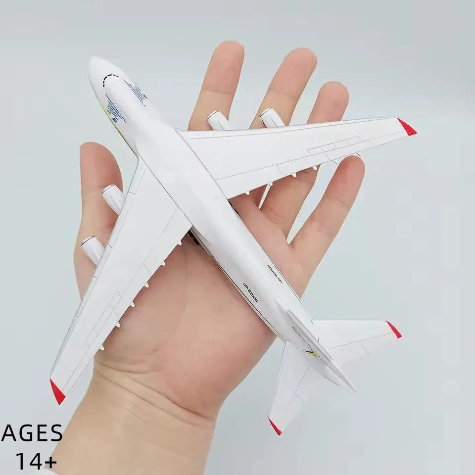 1:400 escala Antonov An-124 aeronave de transporte AN124 modelo de avião de simulação de plástico brinquedo para coleção