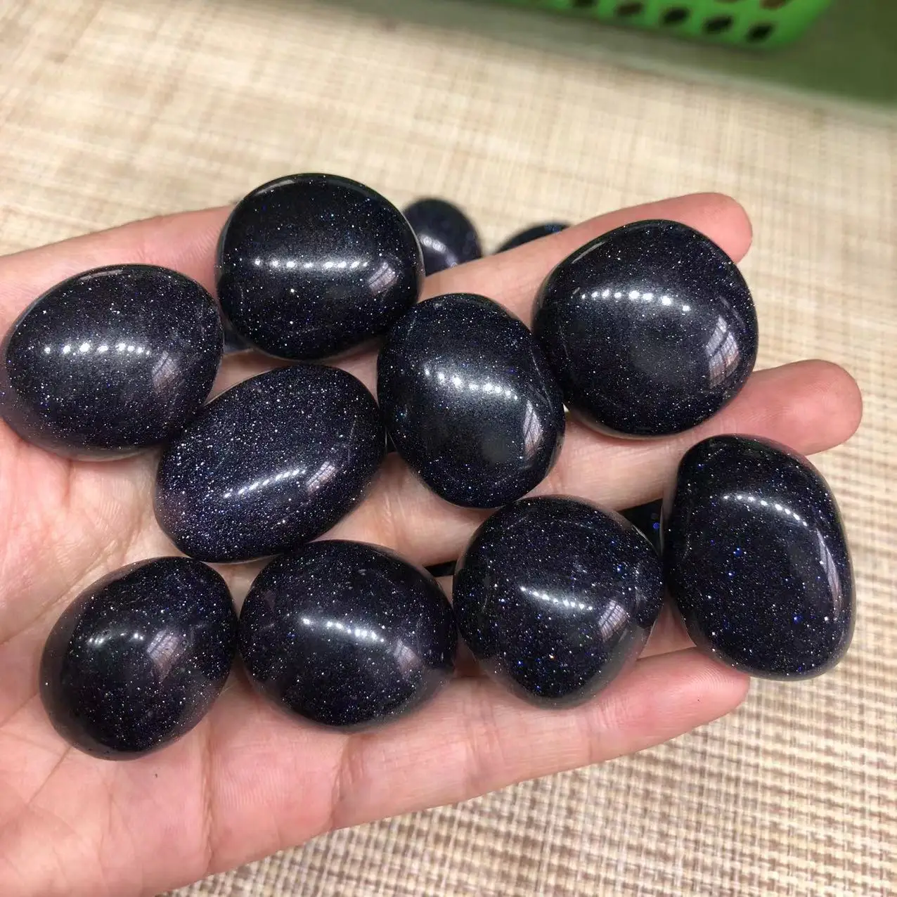 

Natural Quartz Crystal Blue Sandstone Tumbled Stones Healing Energy Reiki Gemstones Gravel Home Decoration
