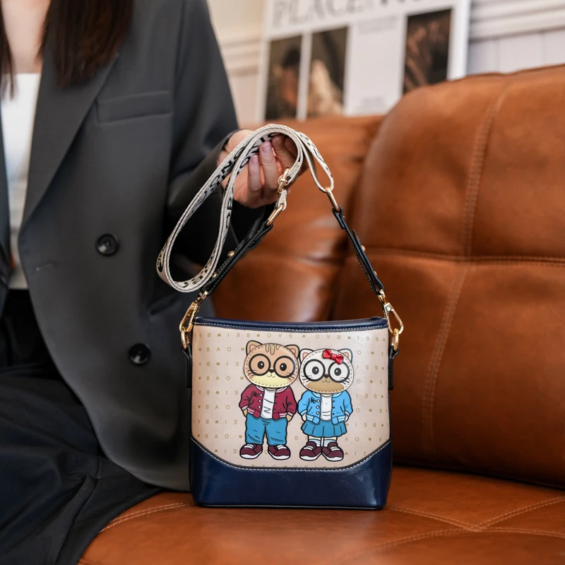 

Beibaobao 2025 Summer New Bucket Bag Large Capacity Single Shoulder Crossbody Bag Cartoon Handbag Retro Women's Versatile Bag