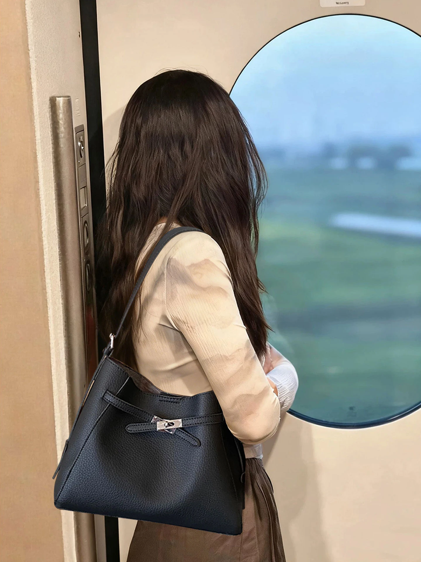 

Casual Commuter Women's Large Capaci Buet Bag Faionable Single oulder Crossbody Bag for Daily Office Use in Bla