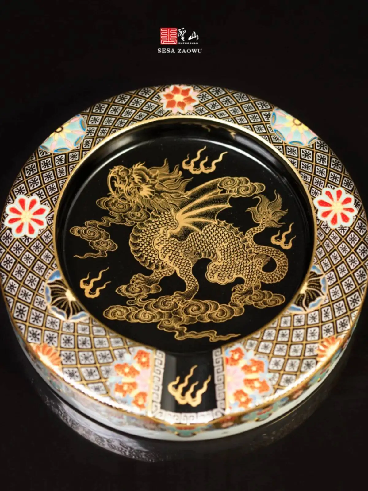 Jingdezhen High-End Enamel Colorful Gold-Plated Silver-Kirin Pattern Cigar Holder Ashtray Ornament