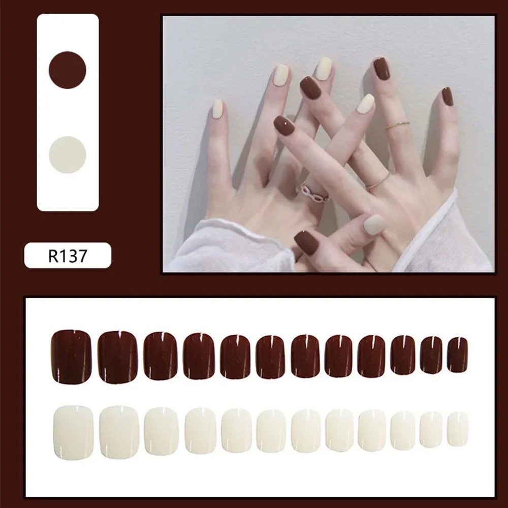 24Pcs mocha brown Fake Nails Art Cool Spice Girls Wearing Sparkling Pearl Removable French Full Cover Detachable False Nails