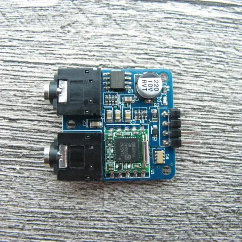 

TEA5767 Совместимый радиомодуль I2C Совместимый FM-стереорадио Электронный модуль