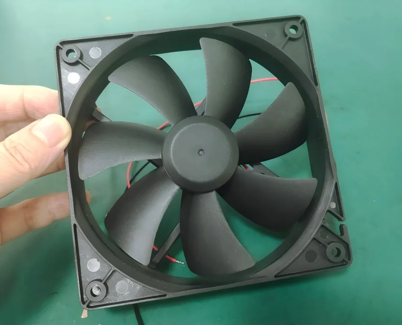 120x120x25mm DC 12V Cooling Fan, 4-Pin Brushless Computer Case Fan, Quiet Cooling Fan with Speed Control