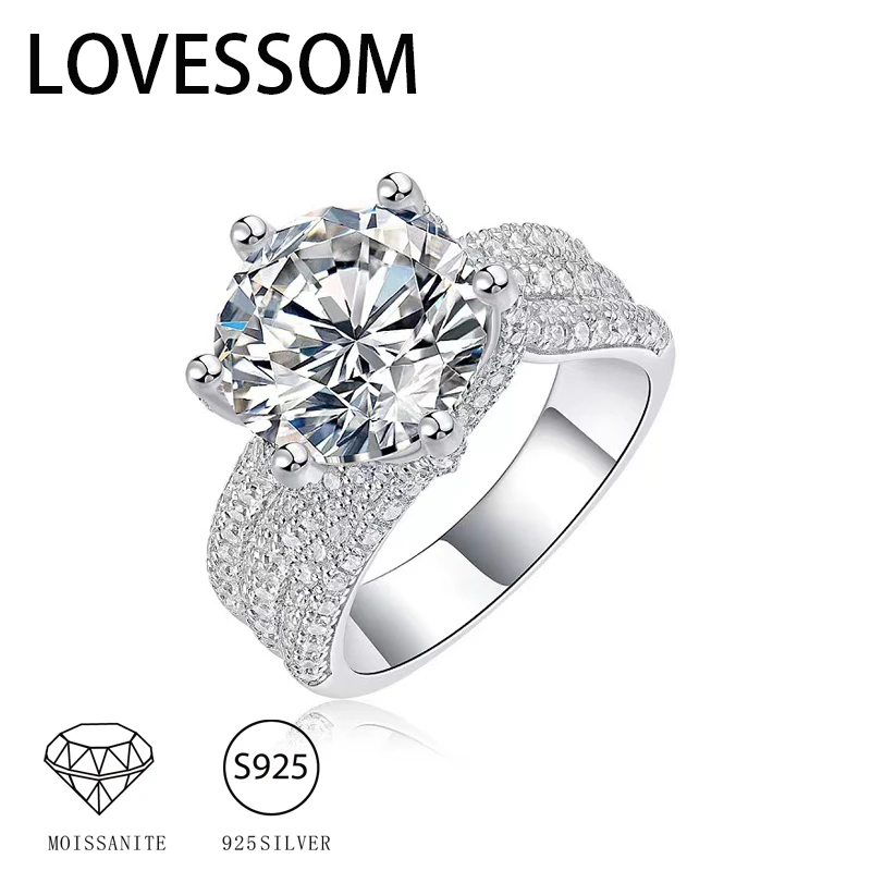 

PRODUCT DESCRIPTIONType: Center Stone MoissaniteStone size: 11MMStone weight: 5CTMoissanite clarity: VVS1Moissanite color: D col