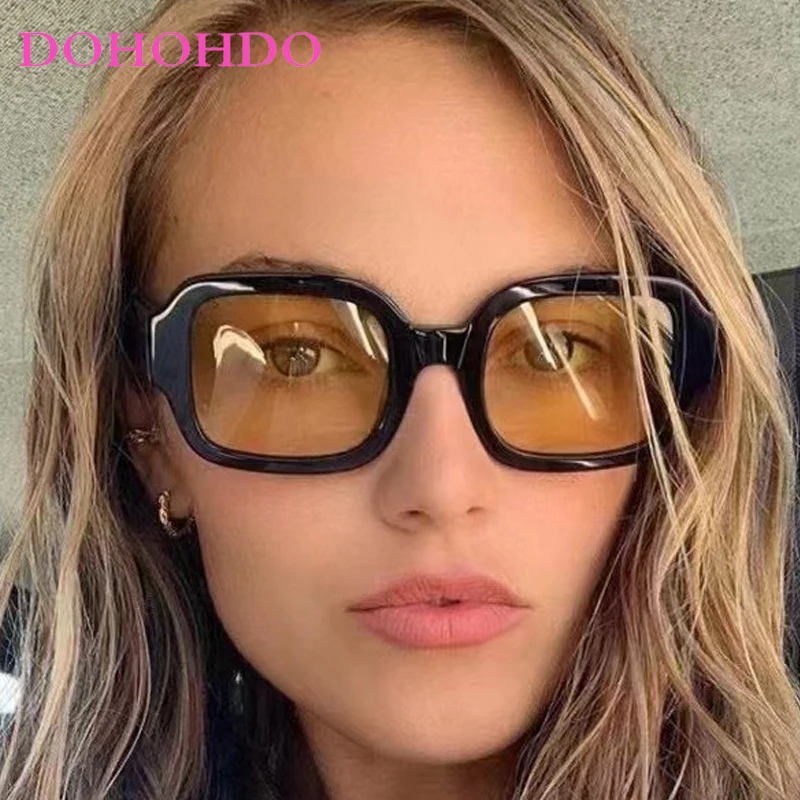 

Trend Retro Small Square Women Sunglasses Fashion Luxury Design Men Sunglass Outdoor Summer Traveling Shades Ladies Lentes UV400