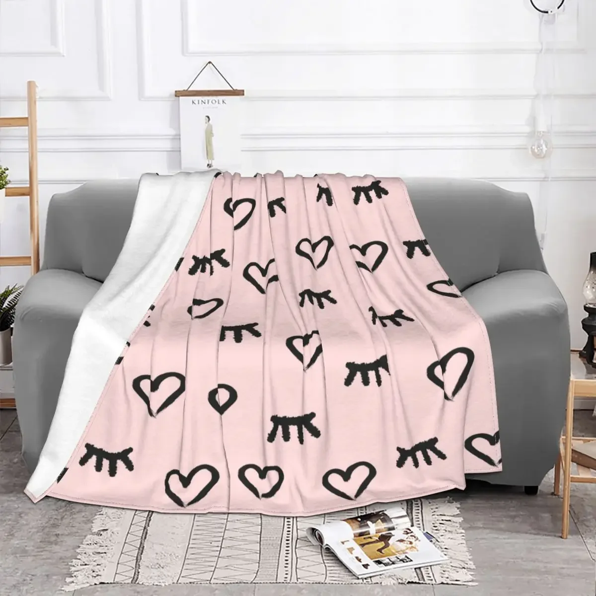 Eyelash Cartoon Blankets Fleece Summer Hearts And Closed Eyes Portable Super Soft Throw Blankets for Home Car Quilt