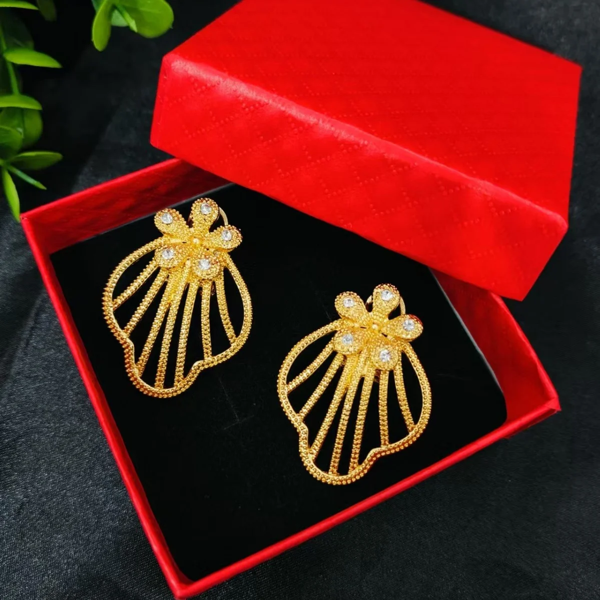 

24k Gold Plated BOHO Bride Pendant Earrings Rhinestone Earrings for Women with Gift Box Gift Jewelry Real Supplier Guangzhou