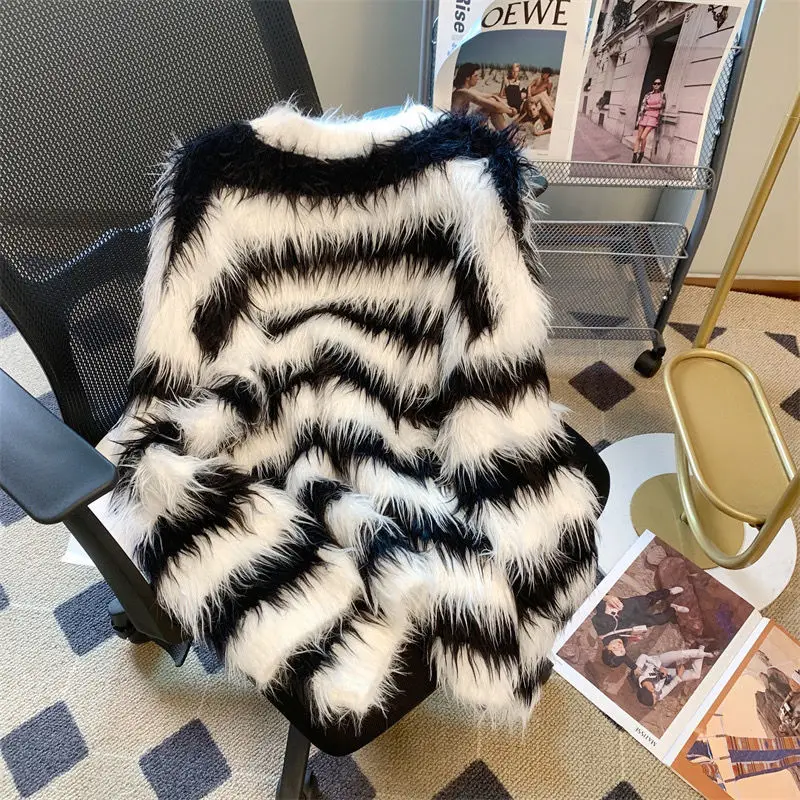 Black White Striped Faux Faux Fur Pullover Sweater Long Hair Sweater Women Autumn and Winter Lazy Soft and Sticky Knit Warm Top