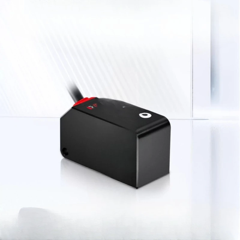 

High-precision displacement sensor measures distance thickness