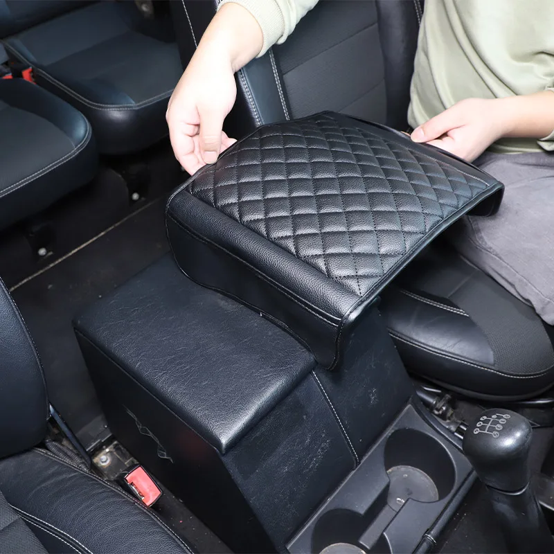 For Land Rover Defender 90 110 2004-2019 Leather Car Seat Armrest Center Console Box Cover Car Accessories