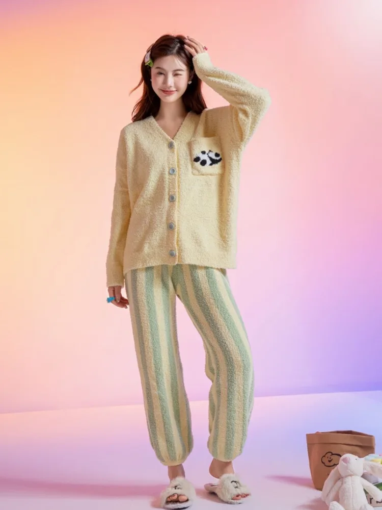 [TXii Advanced Sense]Panda Striped Soft Pajamas Women's Winter Warm Half Velvet V-neck Cardigan Home Clothes Set