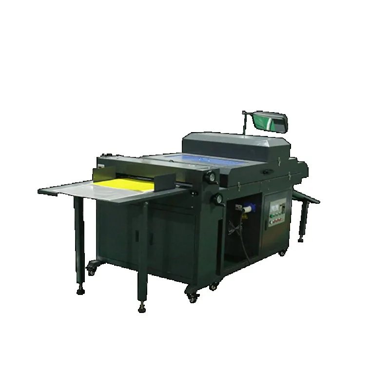Hand fed varnish coating machine liquid laminating roller, used for cardboard with glossy and matte effects