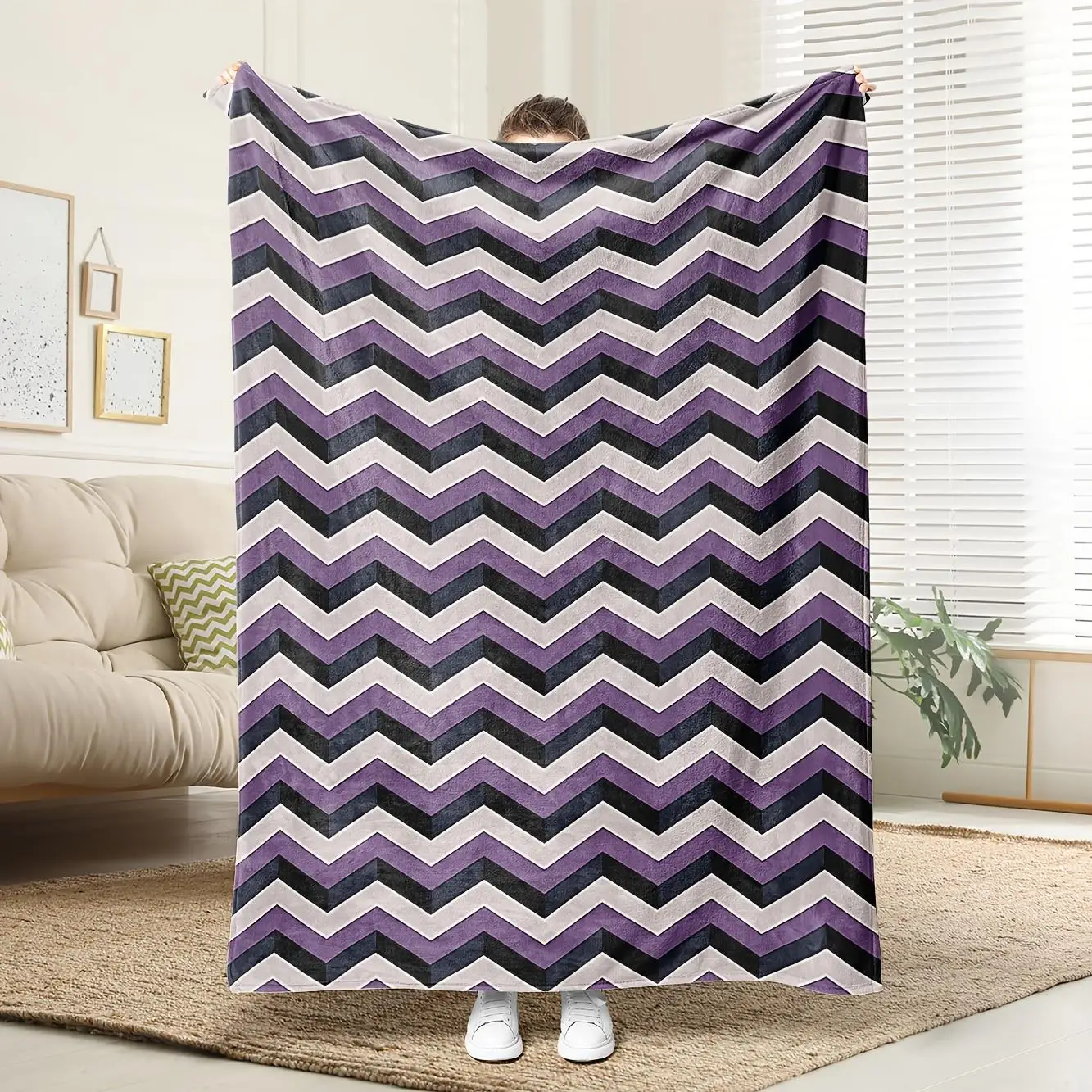 1pc Purple and black wavy striped blanket, polyester fabric, machine washable, suitable for bedroom and living room.