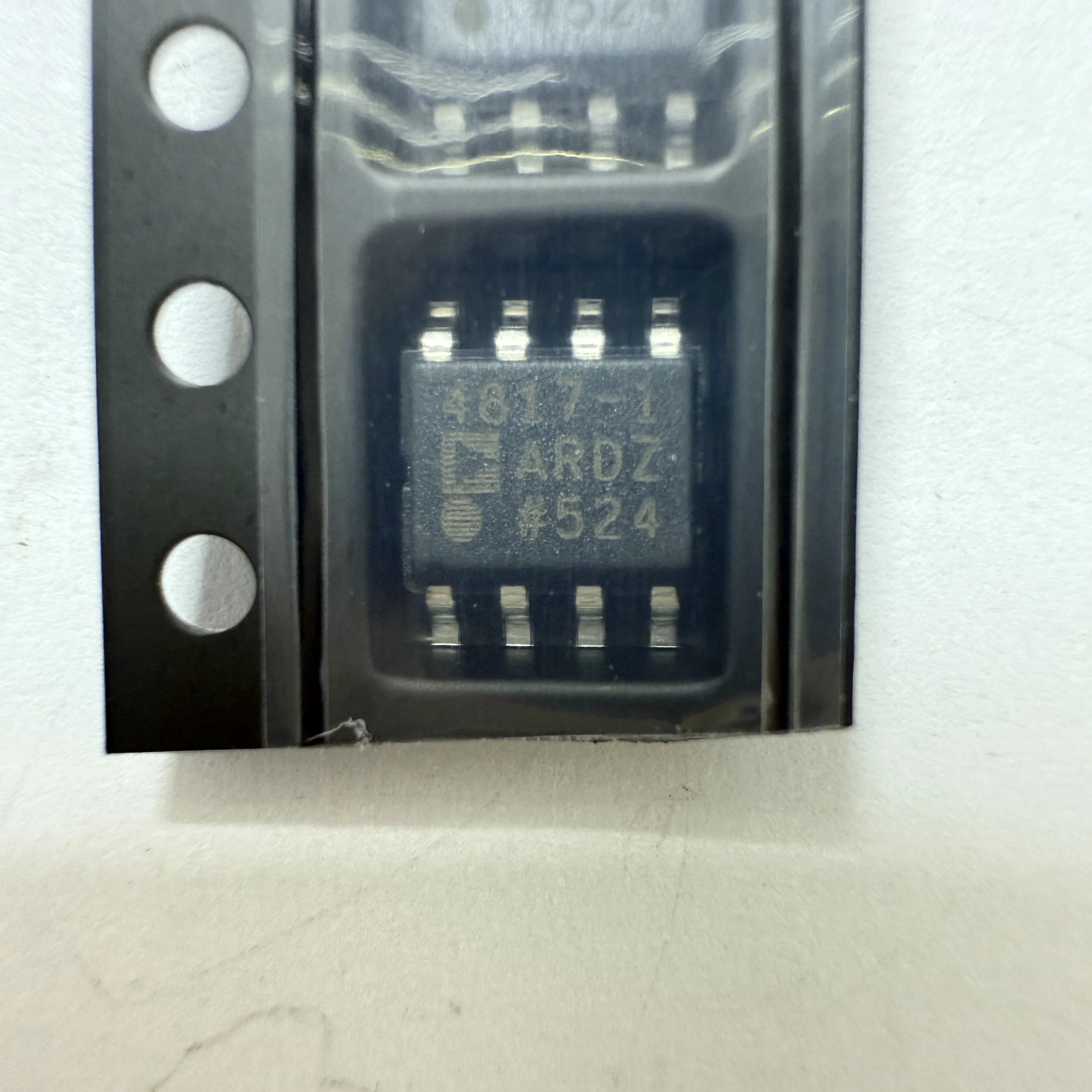 

2 шт./лот ADA4817-1ARDZ-R7 (входные усилители полетов)