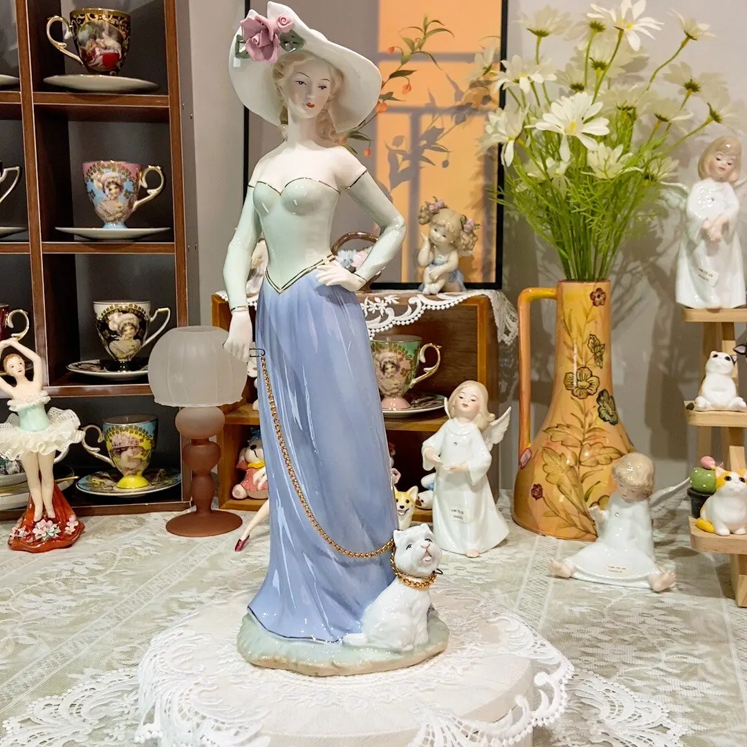 European Elegant Lady Walking Dog Ceramic Figurine Vintage Western Porcelain Statue Home Decor Ornament Gift for Housewarming