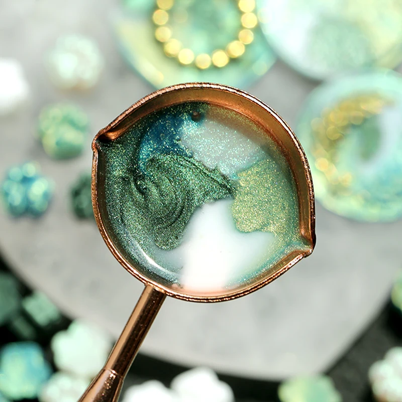 

Cute Cat Claw Fire Paint Seal Wax Grains Pearlescent Mixed Color Envelope Sealing Hand Account Wax Seal Printing Special-shaped