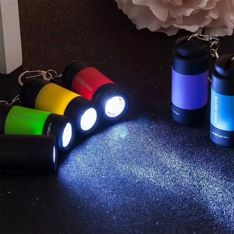 USB قابلة للشحن LED متعددة الوظائف ضوء قوي جيب المفاتيح مصباح يدوي مقاوم للماء المشي لمسافات طويلة التخييم مصباح يدوي صغير