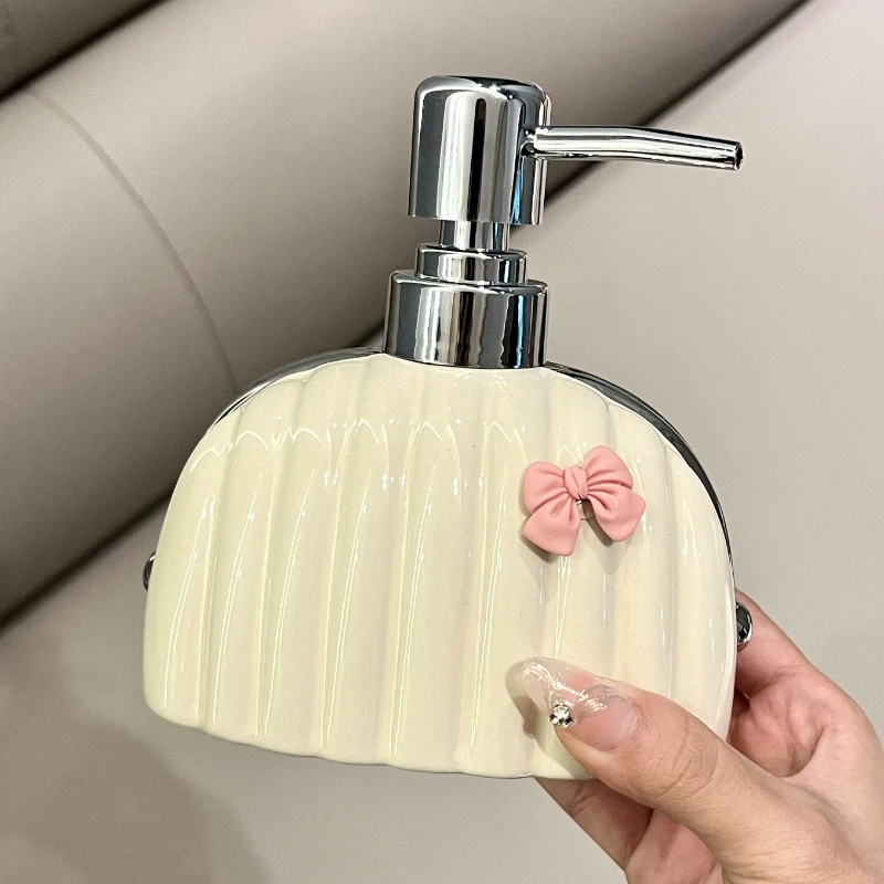 Nordic Ceramic Emulsion Bottle, Elegant Bag-Shaped Shampoo Dispenser, Exquisite Soap Bottle, Bathroom Accessories