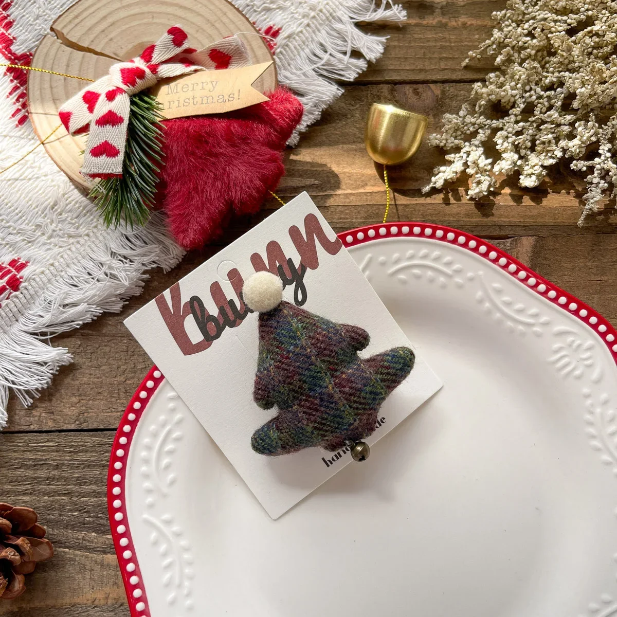 

Новые популярные рождественские детские заколки с героями мультфильмов, корейские милые заколки, головные уборы для девочек, детские аксессуары для волос