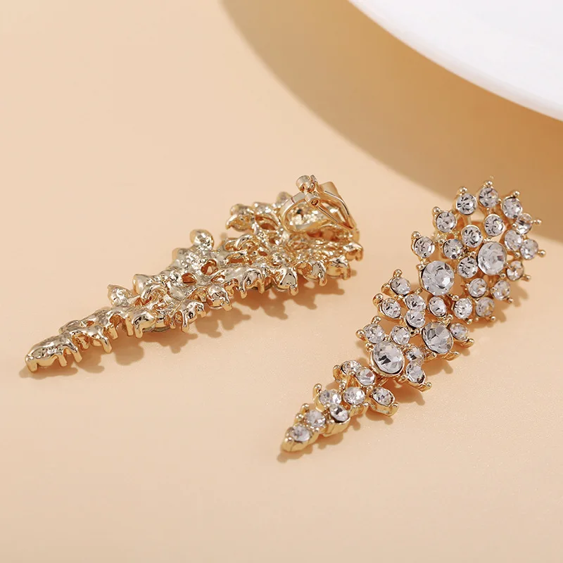 ZAKOL Elegant Rhinestone Crystal Long Drop Clip Earrings Without Piercing Women\'s Wedding Party Ear Clips Accessories